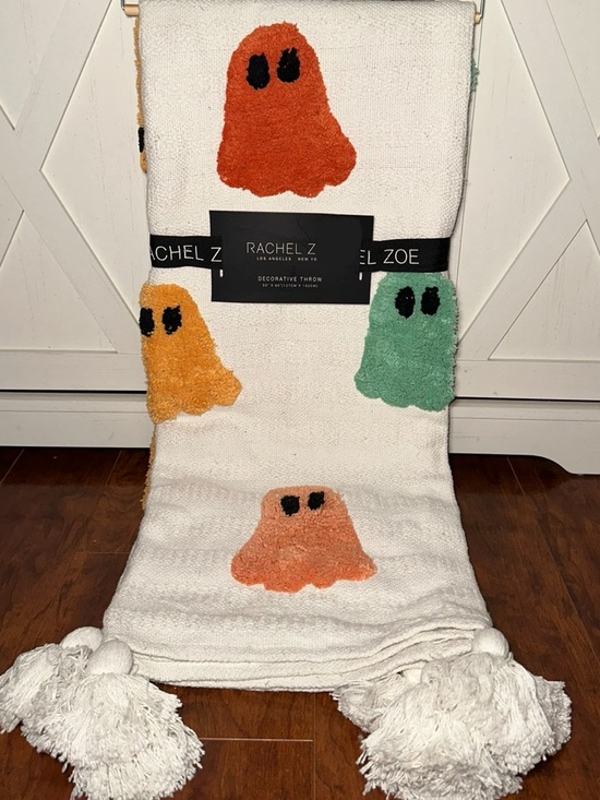 Rachel Zoe Other - Rachel Zoe Colorful Ghost Tufted Decorative Throw Blanket